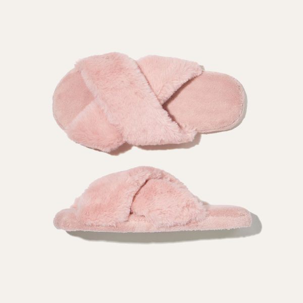 fleece-furry-slippers-5-600×600